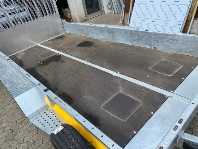 Brian James General Plant Baumaschinenanhänger 551-4017, 4000 x 1850 mm, 3,5 to. - Прицеп для спецтехники: фото 3 Brian James General Plant Baumaschinenanhänger 551-4017, 4000 x 1850 mm, 3,5 to. - Прицеп для спецтехники: фото 3