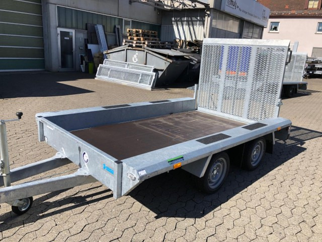 Hapert Indigo LF-2 3100 x 1640 x 200 mm, 3,0 to. Gitterrampe - Прицеп для легкового автомобиля: фото 1 Hapert Indigo LF-2 3100 x 1640 x 200 mm, 3,0 to. Gitterrampe - Прицеп для легкового автомобиля: фото 1