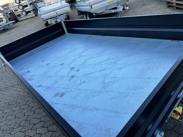 Humbaur 3-Seitenkipper HTK 3500.31 Alu Parabel , 3140 x 1750 x 350 mm, 3,5 to. - Самосвальный прицеп: фото 4 Humbaur 3-Seitenkipper HTK 3500.31 Alu Parabel , 3140 x 1750 x 350 mm, 3,5 to. - Самосвальный прицеп: фото 4