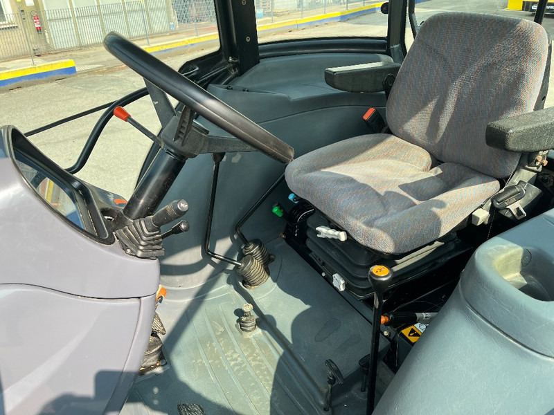 Трактор New Holland TD 90 D: фото 15