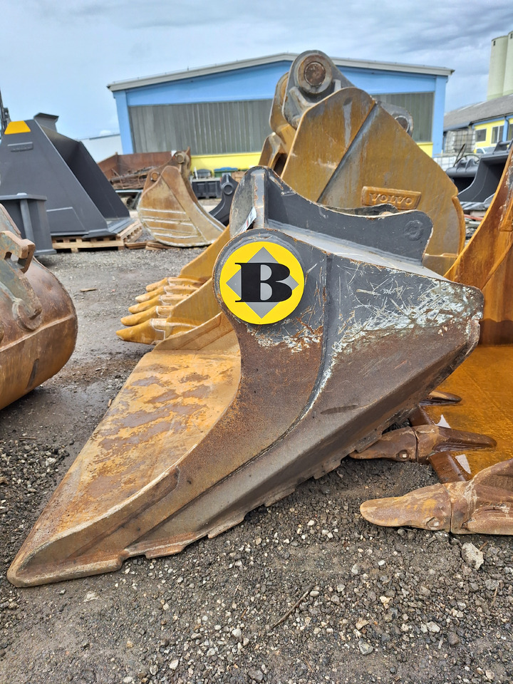 BALAVTO excavating planning bucket 1550 mm S60 - Ковш для экскаватора: фото 2 BALAVTO excavating planning bucket 1550 mm S60 - Ковш для экскаватора: фото 2