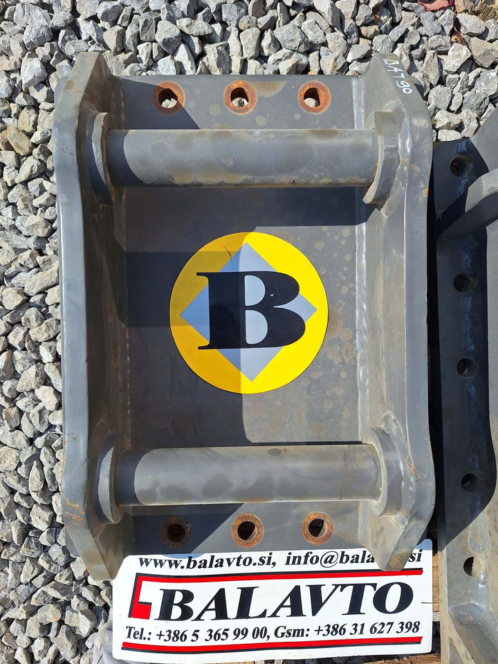 BAT attachment plate Martin for hydraulic breaker - Сцепное устройство: фото 3 BAT attachment plate Martin for hydraulic breaker - Сцепное устройство: фото 3