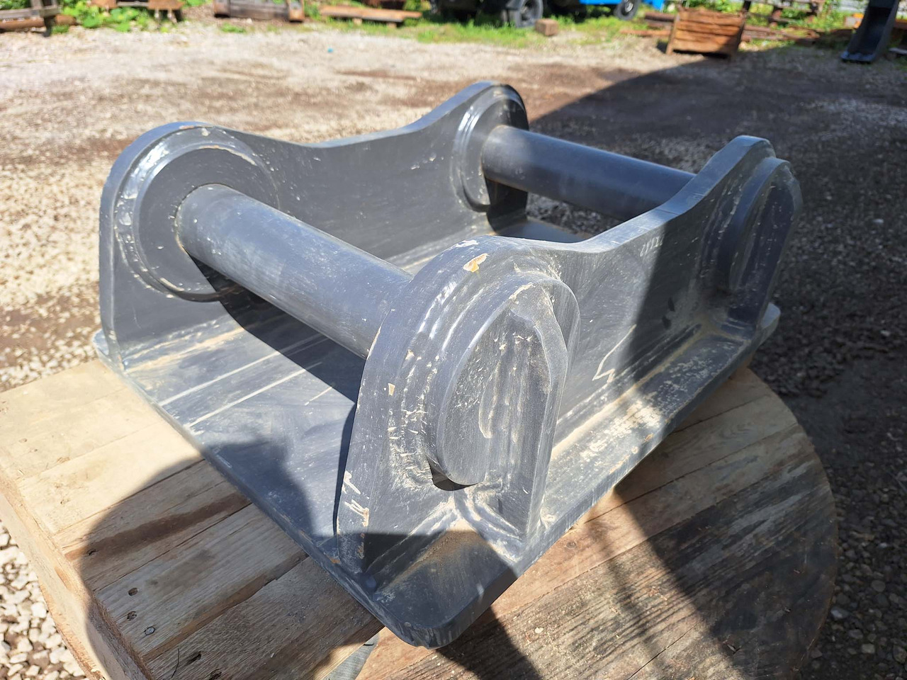 BG16 grab attachment plate - Сцепное устройство для Строительной техники: фото 3 BG16 grab attachment plate - Сцепное устройство для Строительной техники: фото 3