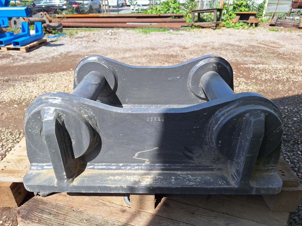 BG16 grab attachment plate - Сцепное устройство для Строительной техники: фото 4 BG16 grab attachment plate - Сцепное устройство для Строительной техники: фото 4