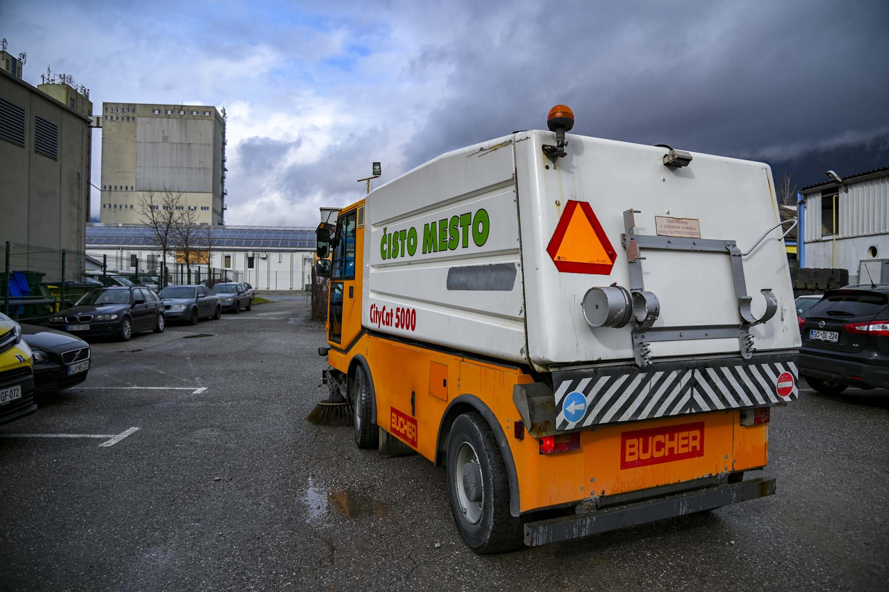 Bucher Schorling CC 5000 City Cat - Подметально-уборочная машина: фото 5 Bucher Schorling CC 5000 City Cat - Подметально-уборочная машина: фото 5