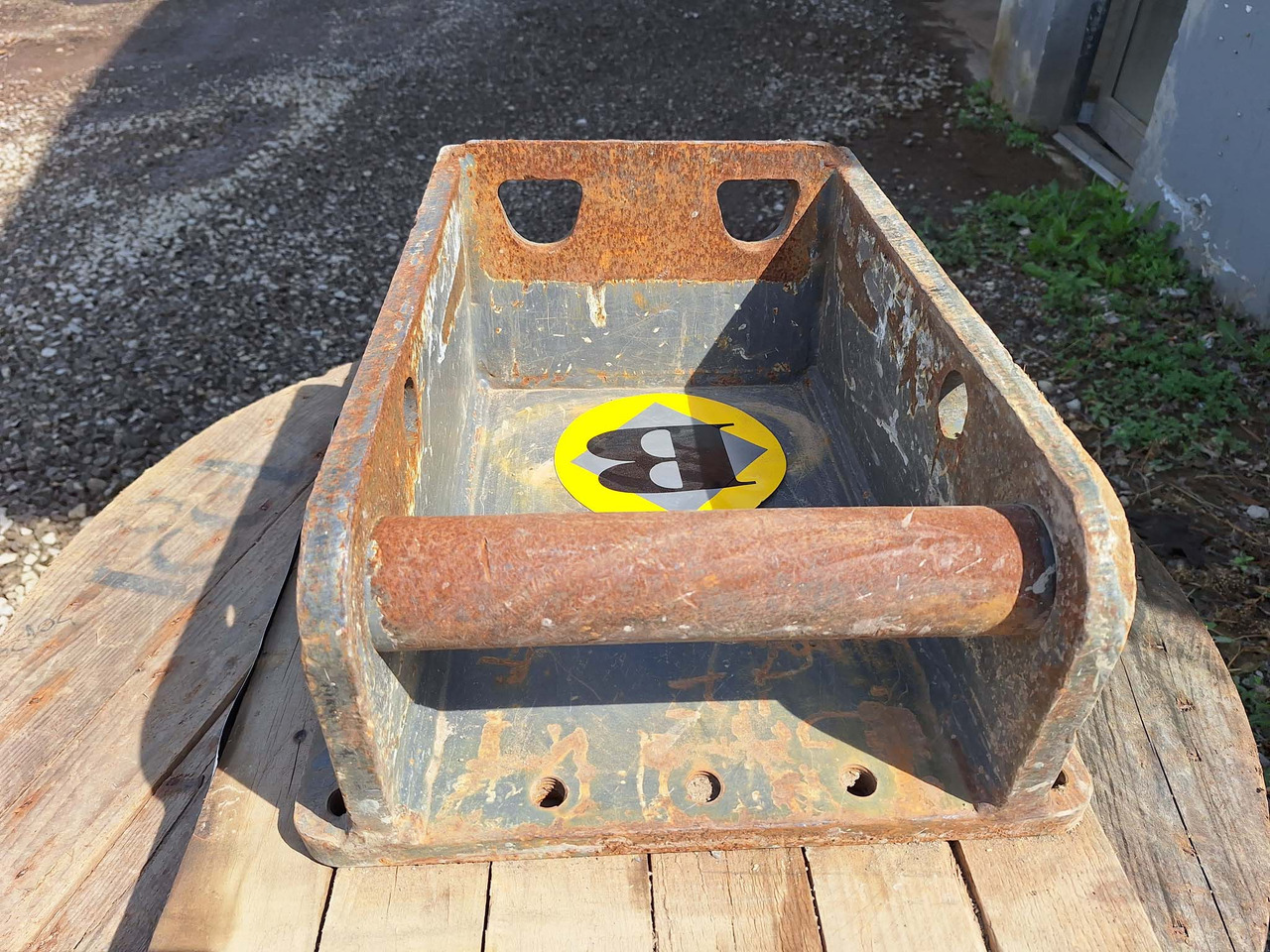 D&A 7V attachment plate for hydraulic breaker - Сцепное устройство: фото 2 D&A 7V attachment plate for hydraulic breaker - Сцепное устройство: фото 2