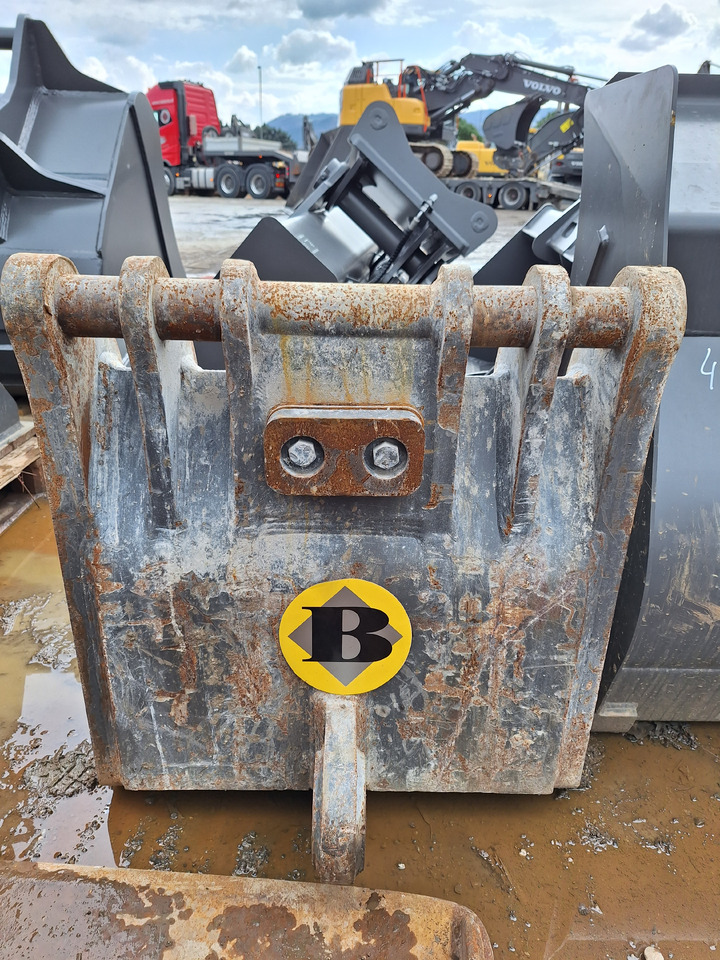 Digging bucket 850 mm - Ковш для экскаватора: фото 3 Digging bucket 850 mm - Ковш для экскаватора: фото 3