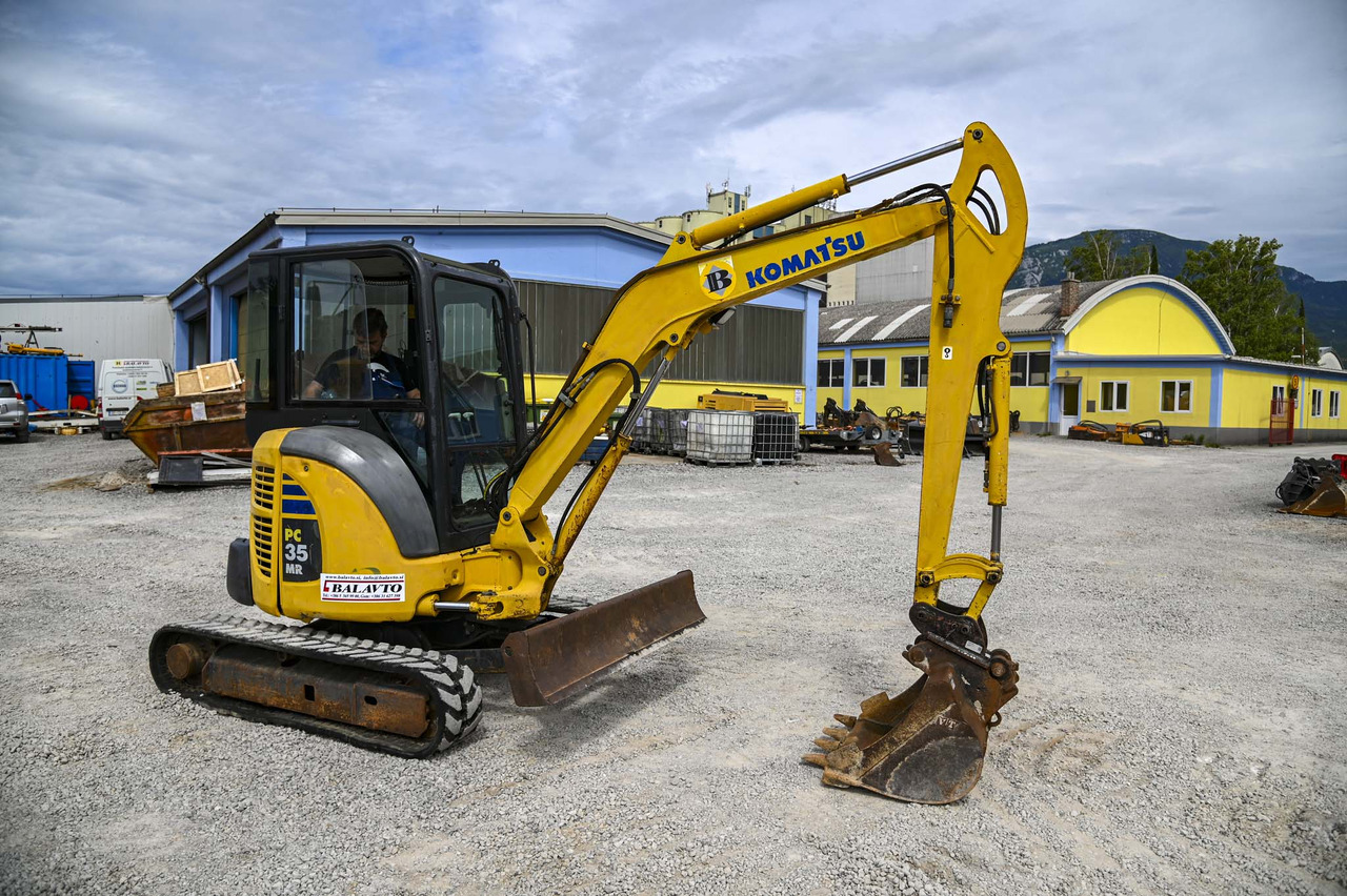 Мини-экскаватор Komatsu PC35MR-2: фото 10