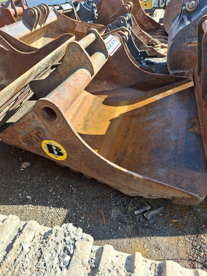 SMP Excavating planning bucket 1550 mm S60 - Ковш для экскаватора: фото 2 SMP Excavating planning bucket 1550 mm S60 - Ковш для экскаватора: фото 2