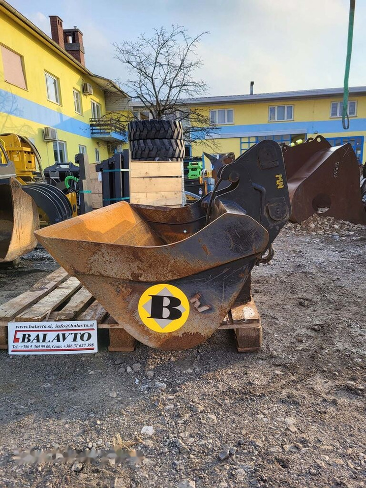 Slope bucket 1500 mm CW10 - Ковш для экскаватора: фото 2 Slope bucket 1500 mm CW10 - Ковш для экскаватора: фото 2