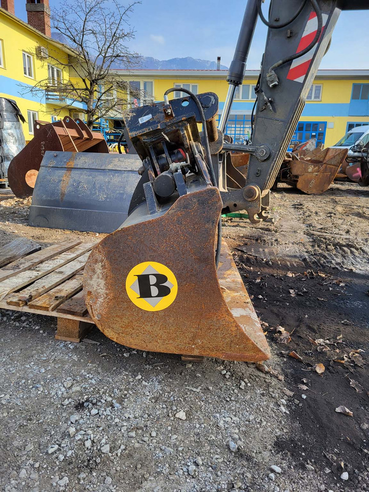 Tilting slope bucket 1800 mm - Ковш для экскаватора: фото 2 Tilting slope bucket 1800 mm - Ковш для экскаватора: фото 2
