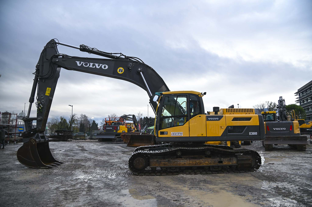 VOLVO EC300DNL - Гусеничный экскаватор: фото 2 VOLVO EC300DNL - Гусеничный экскаватор: фото 2