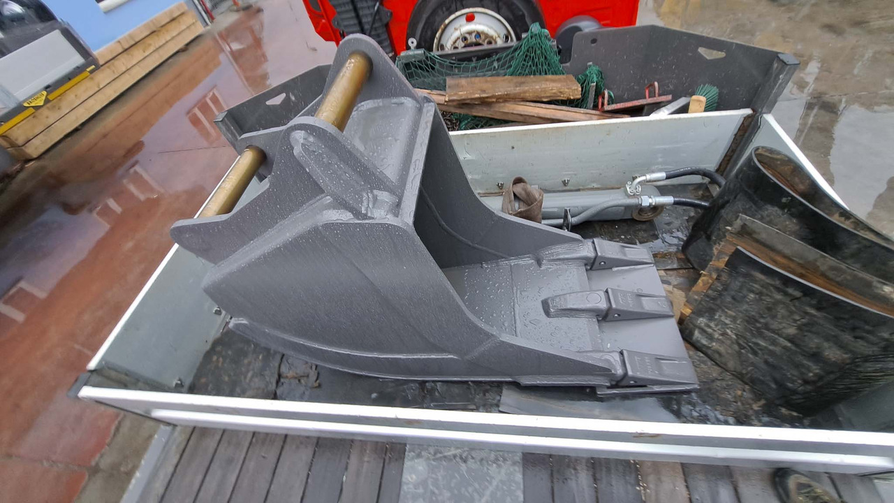 Колёсный экскаватор VOLVO EWR150E: фото 10 Колёсный экскаватор VOLVO EWR150E: фото 10