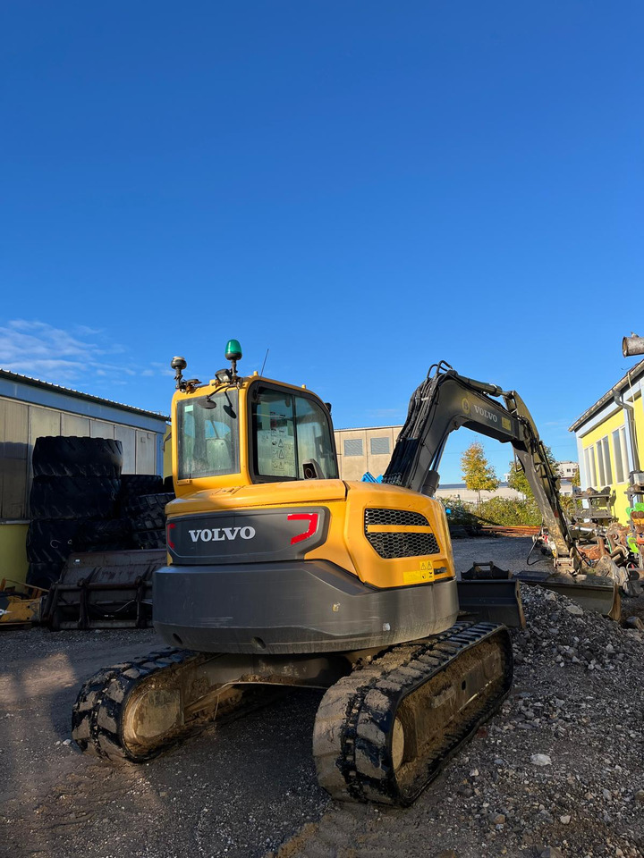 Volvo ECR88D - Мини-экскаватор: фото 2 Volvo ECR88D - Мини-экскаватор: фото 2