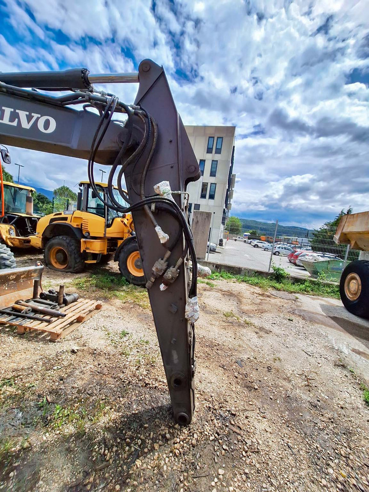 Volvo dipper arm 14767942 Volvo EWR150E - Стрела для Строительной техники: фото 1 Volvo dipper arm 14767942 Volvo EWR150E - Стрела для Строительной техники: фото 1