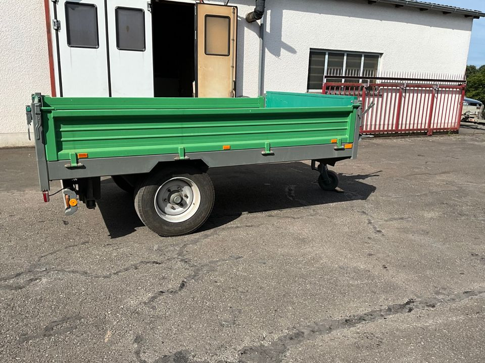 Baumaschinenanhänger Traktor Baumaschinentransporter, kein Kipper - Прицеп для спецтехники: фото 3 Baumaschinenanhänger Traktor Baumaschinentransporter, kein Kipper - Прицеп для спецтехники: фото 3