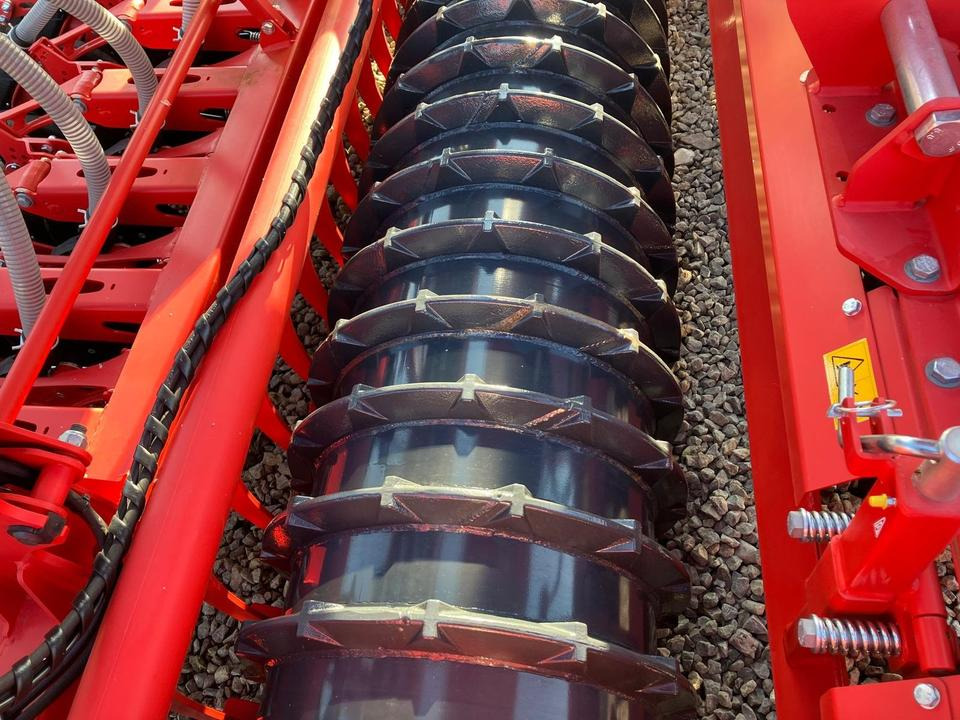 Kverneland Drillkombination E-Drill und S-Serie 3,00m - Посевной комплекс: фото 5 Kverneland Drillkombination E-Drill und S-Serie 3,00m - Посевной комплекс: фото 5