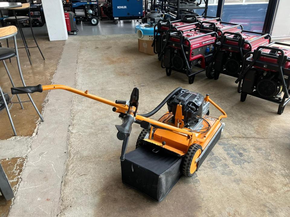 Wildkrautbürste AS 50 Weed Hex Unkrautbürste - Садовое оборудование: фото 3 Wildkrautbürste AS 50 Weed Hex Unkrautbürste - Садовое оборудование: фото 3