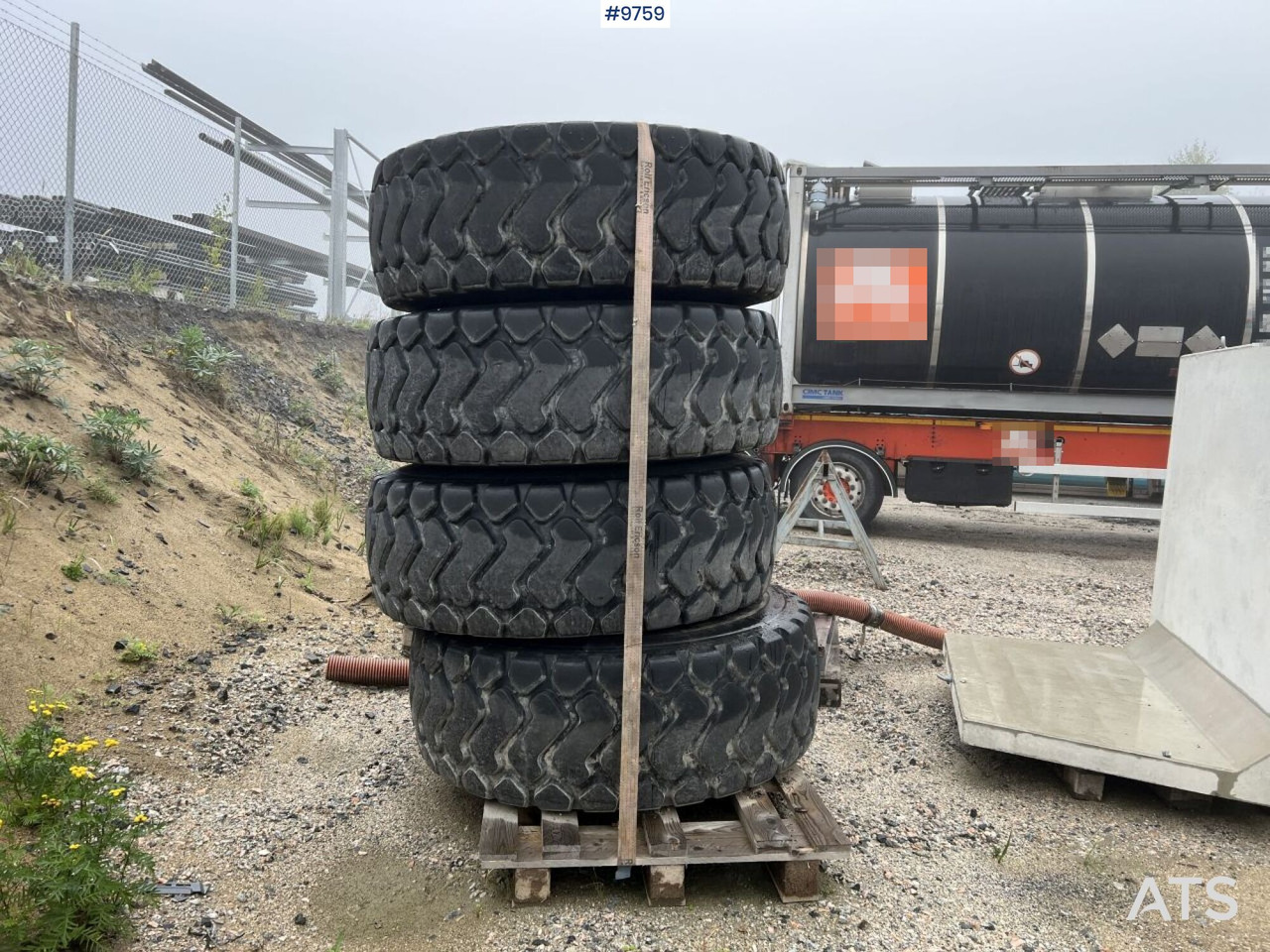 4x 20.5R25 tires on rims - Колесо для Строительной техники: фото 2 4x 20.5R25 tires on rims - Колесо для Строительной техники: фото 2