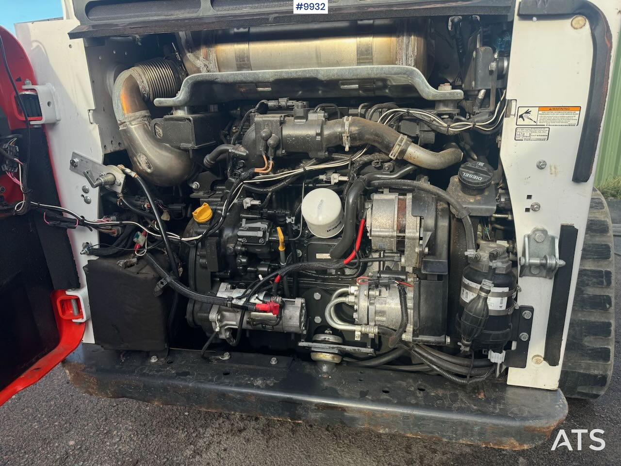 Bobcat T770 Compact loader (VIDEO) - Гусеничный мини-погрузчик: фото 4 Bobcat T770 Compact loader (VIDEO) - Гусеничный мини-погрузчик: фото 4