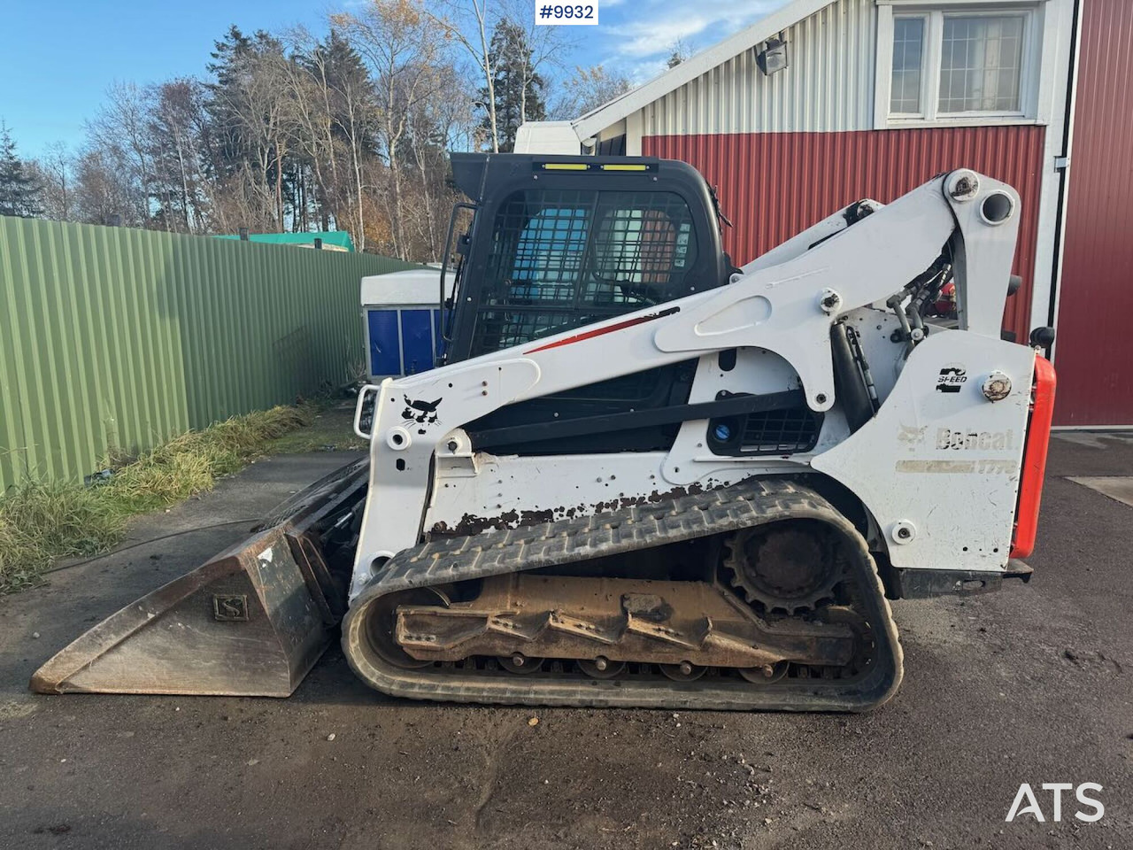 Bobcat T770 Compact loader (VIDEO) - Гусеничный мини-погрузчик: фото 5 Bobcat T770 Compact loader (VIDEO) - Гусеничный мини-погрузчик: фото 5
