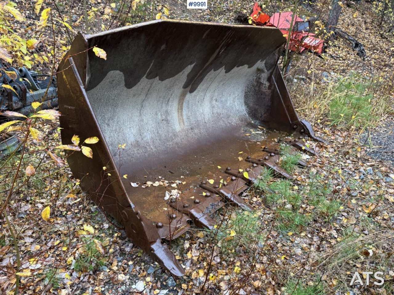 CAT Bucket - Ковш для погрузчика: фото 2 CAT Bucket - Ковш для погрузчика: фото 2