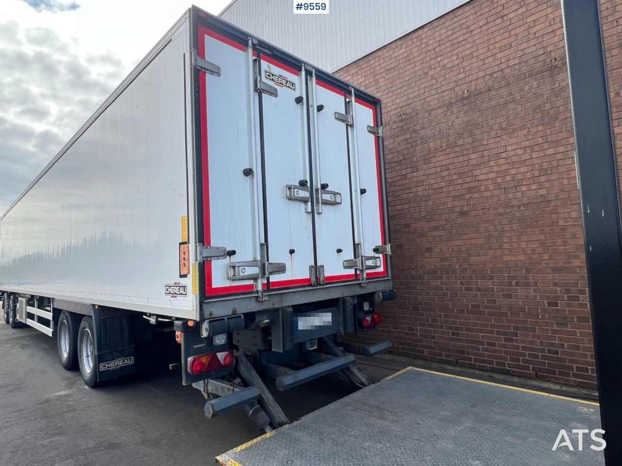 Container trailer Chereau CSD2 with Dolly - Прицеп-фургон: фото 3 Container trailer Chereau CSD2 with Dolly - Прицеп-фургон: фото 3
