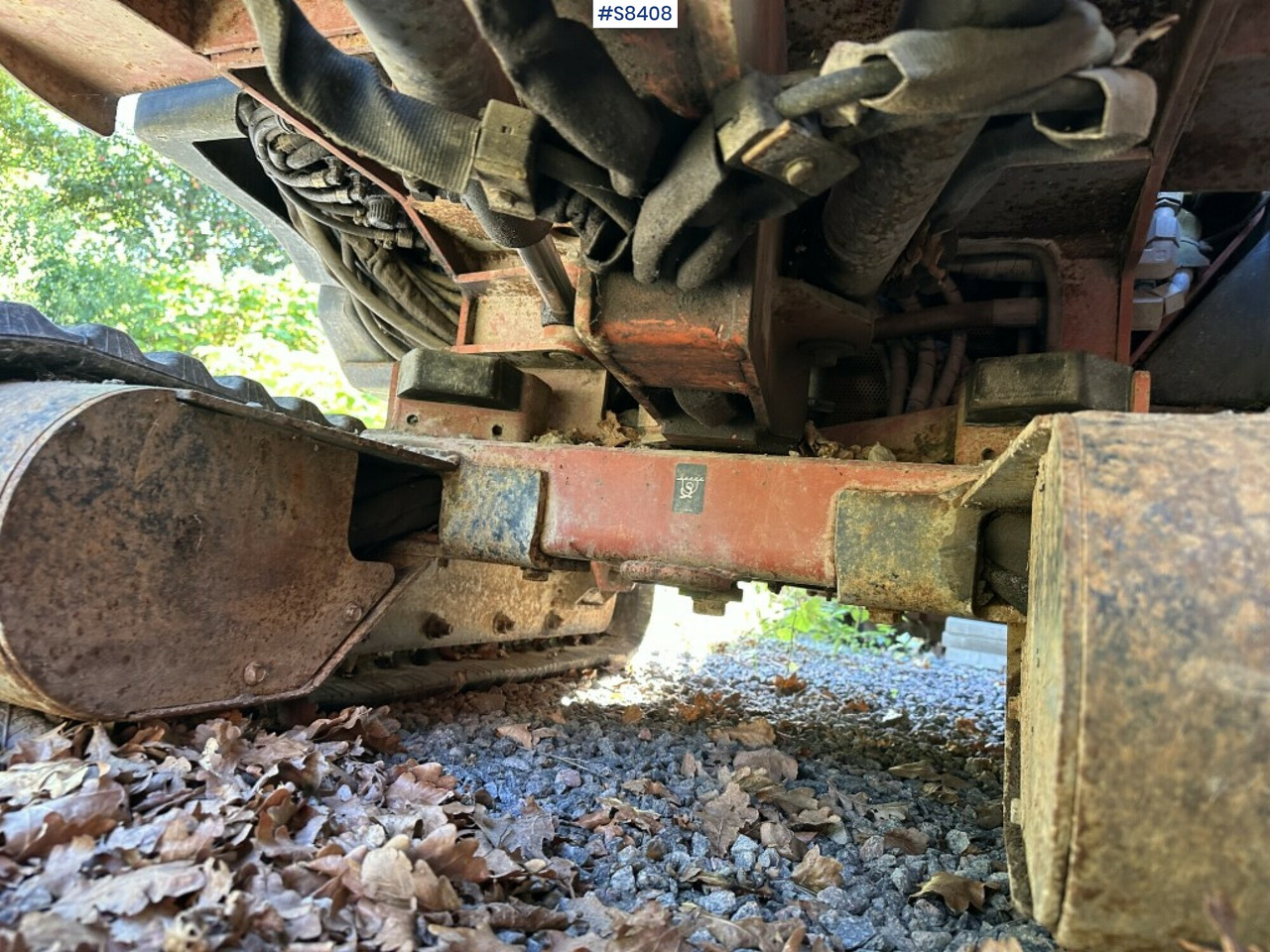 Ditch witch XT850 with Front loader and Backhoe attachment - Гусеничный мини-погрузчик: фото 3 Ditch witch XT850 with Front loader and Backhoe attachment - Гусеничный мини-погрузчик: фото 3