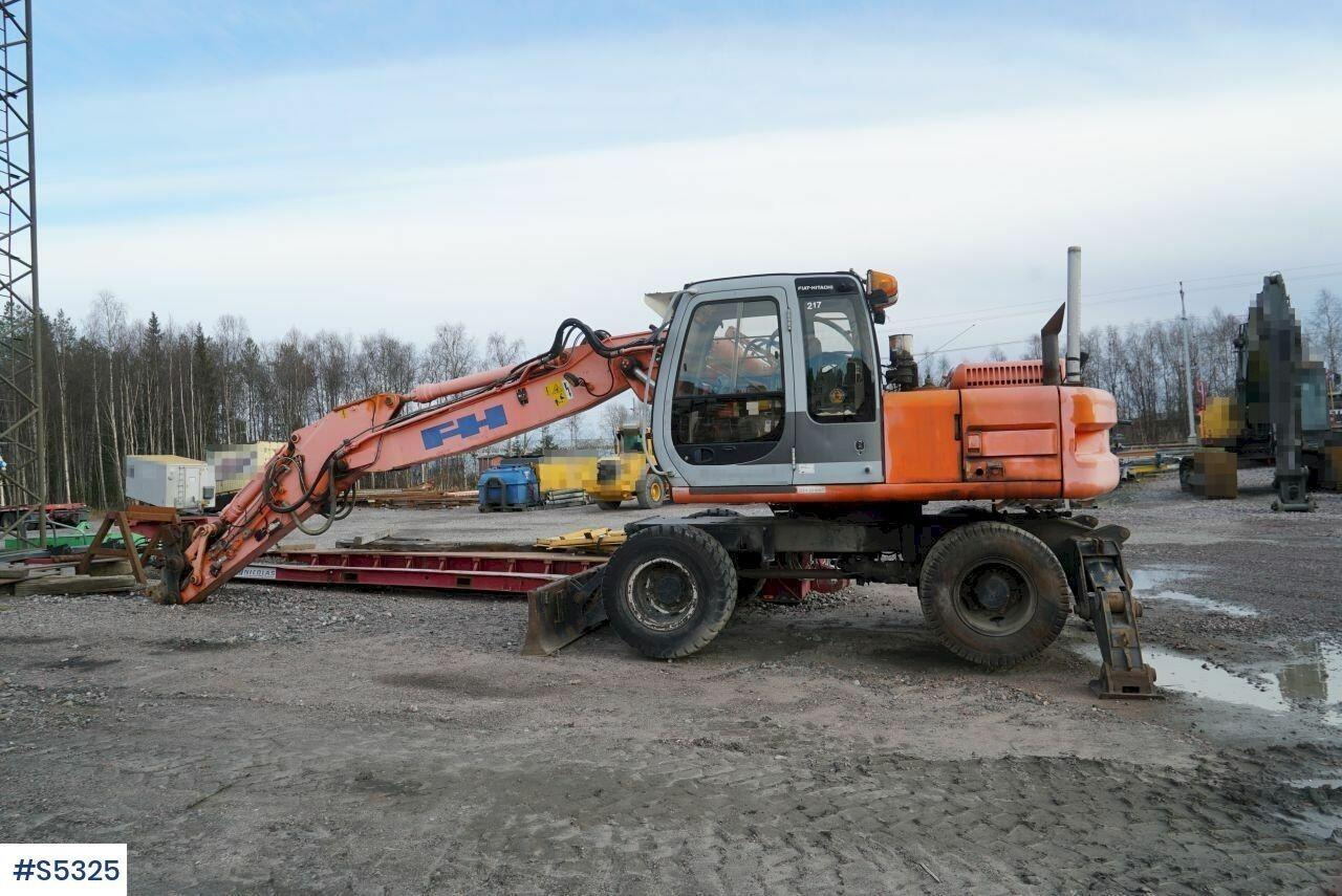 EXCAVATOR Hitachi EX165W with tools - Экскаватор: фото 1 EXCAVATOR Hitachi EX165W with tools - Экскаватор: фото 1