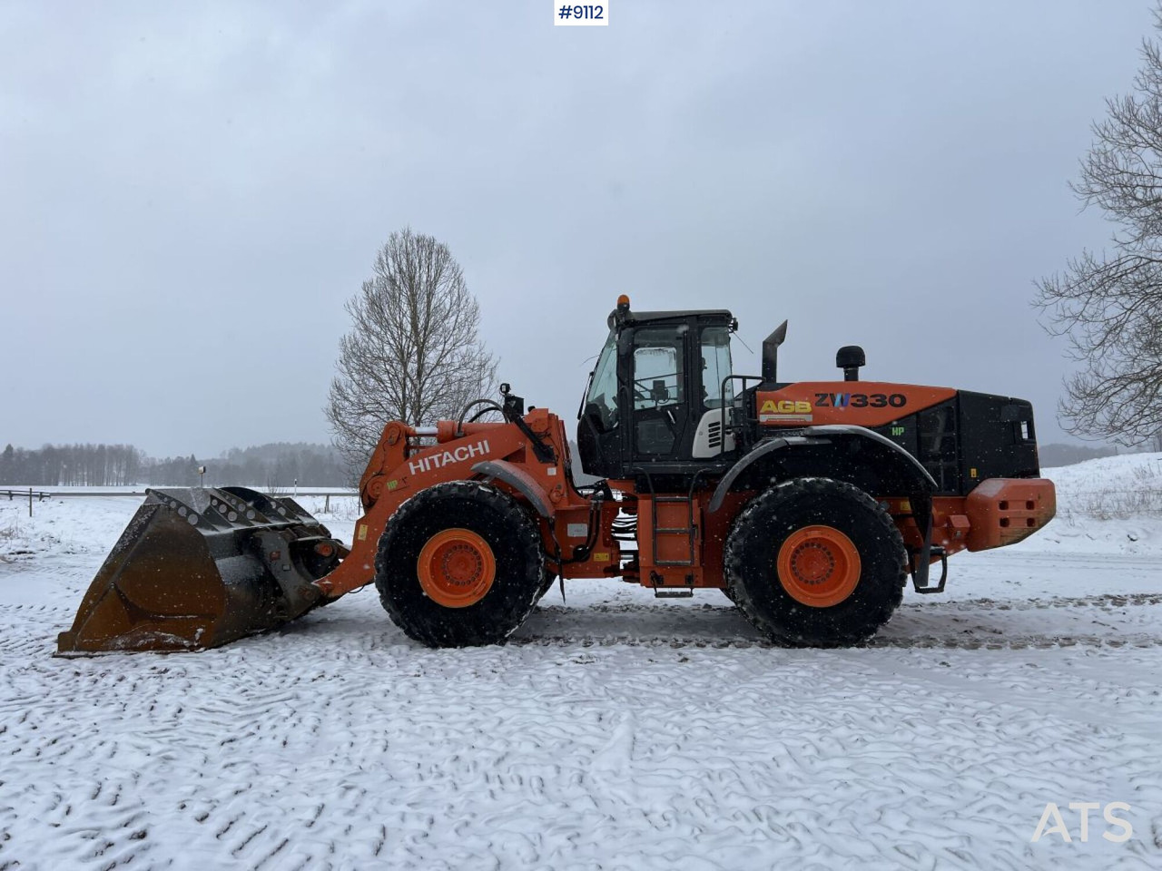 Hitachi ZW 330-5B Wheel loader with bucket (VIDEO) - Колёсный погрузчик: фото 1 Hitachi ZW 330-5B Wheel loader with bucket (VIDEO) - Колёсный погрузчик: фото 1