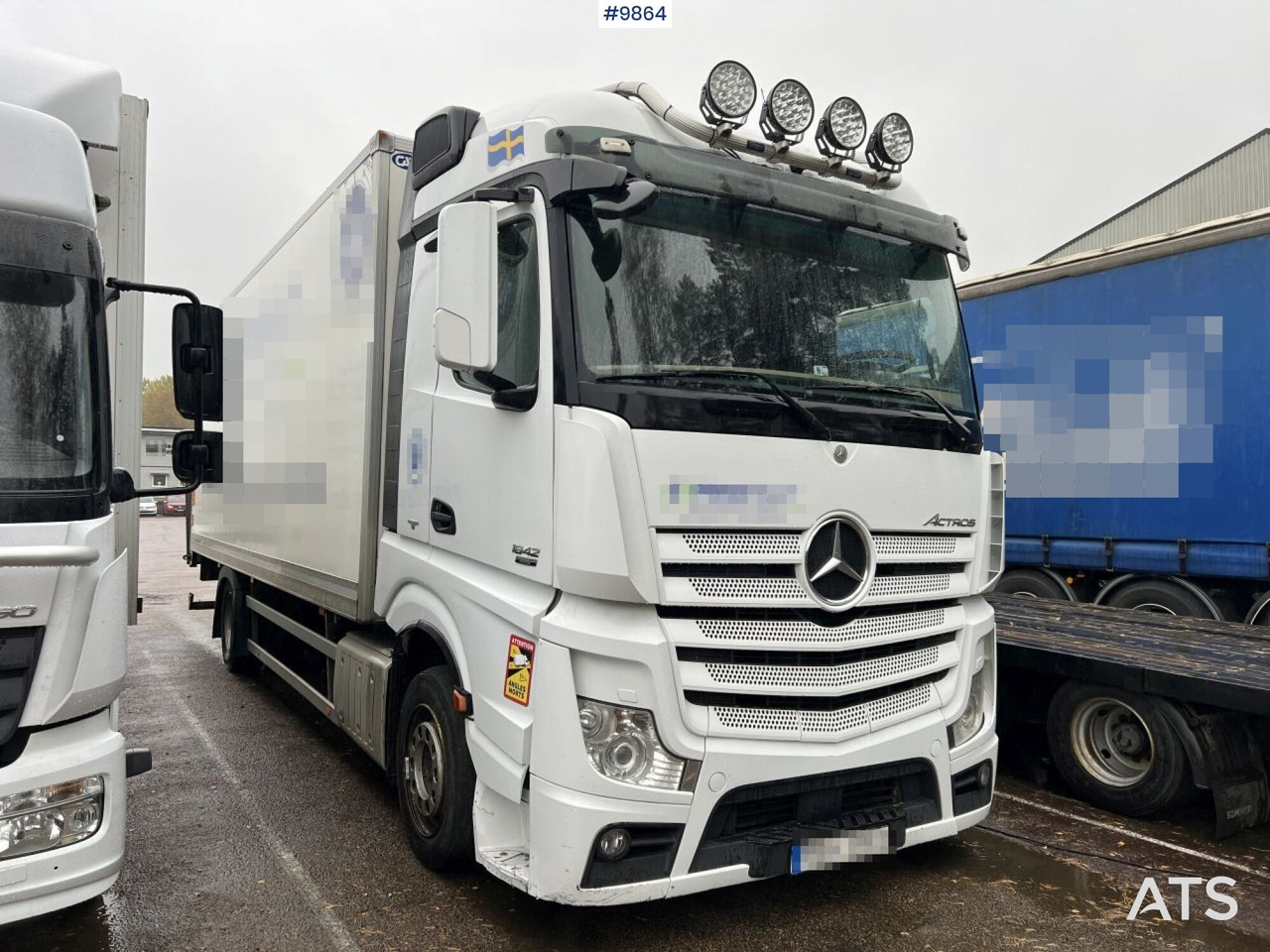 MERCEDES-BENZ ACTROS 963-0-A Box truck with tail lift - Грузовик с закрытым кузовом: фото 2 MERCEDES-BENZ ACTROS 963-0-A Box truck with tail lift - Грузовик с закрытым кузовом: фото 2