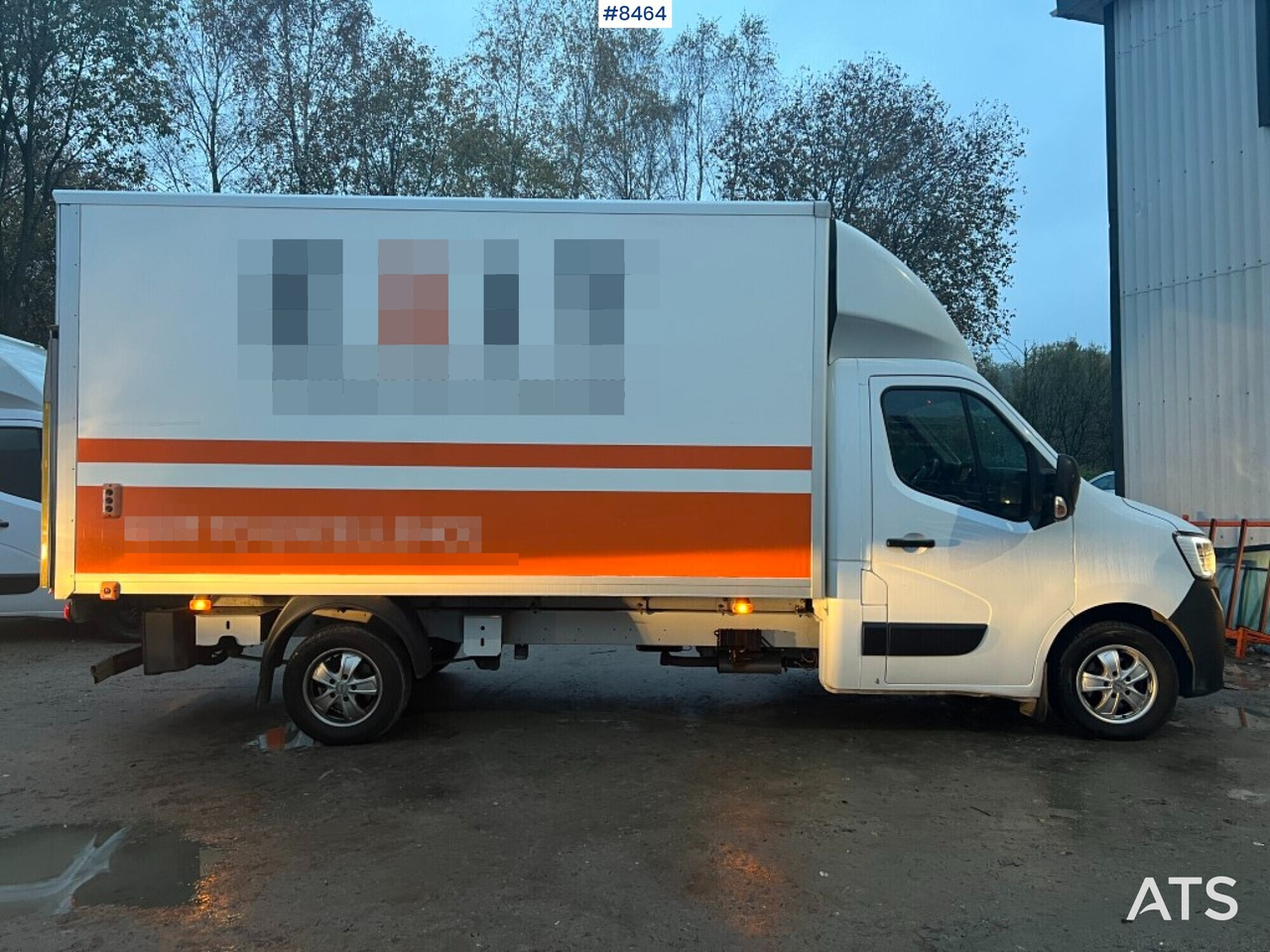 Renault master with tail lift - Фургон с закрытым кузовом: фото 2 Renault master with tail lift - Фургон с закрытым кузовом: фото 2