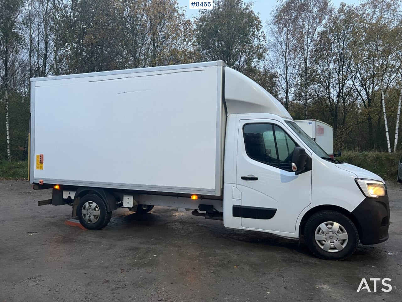 Renault master with tail lift - Фургон с закрытым кузовом: фото 3 Renault master with tail lift - Фургон с закрытым кузовом: фото 3