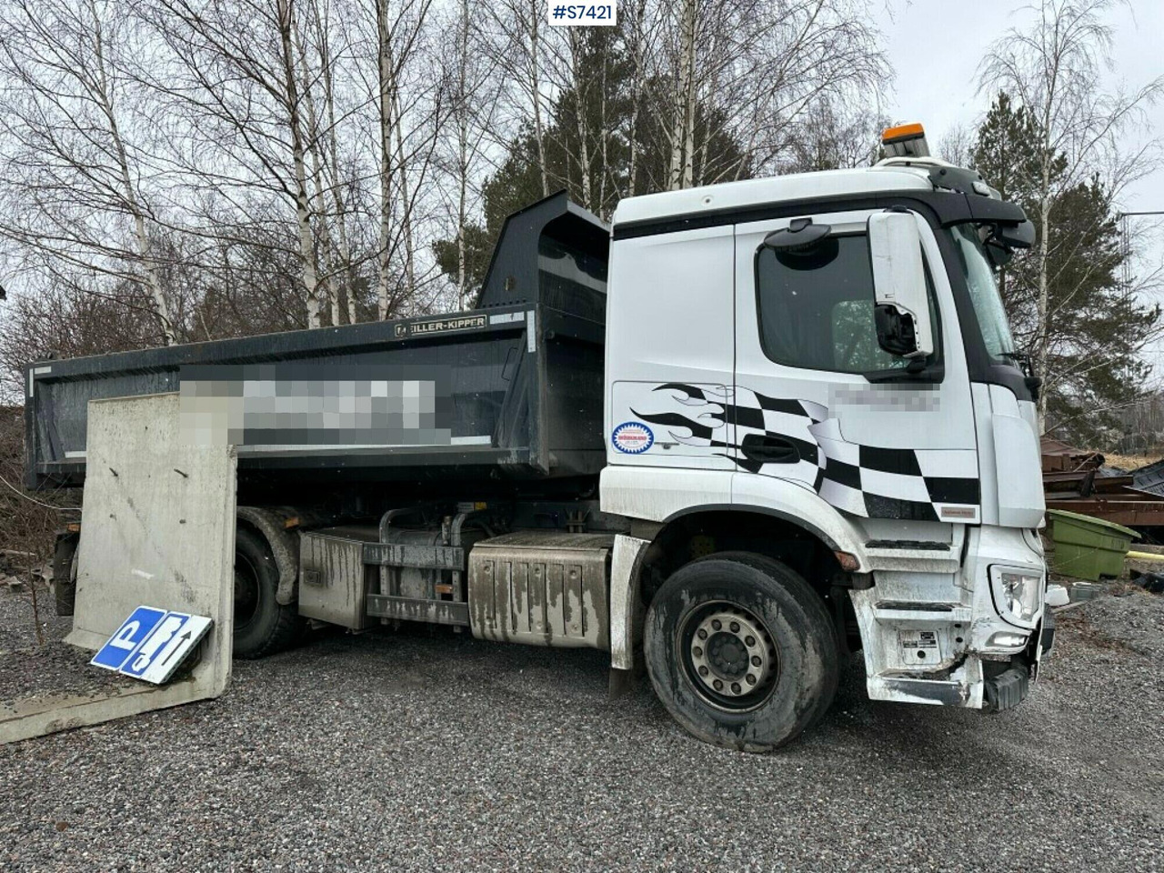 TIPPER TRUCK, MERCEDES-BENZ AROCS - Самосвал: фото 4 TIPPER TRUCK, MERCEDES-BENZ AROCS - Самосвал: фото 4
