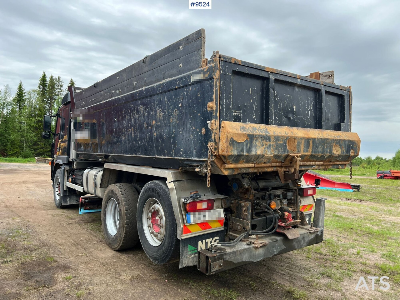 Tipper Truck Volvo FM 400 6x2 - Самосвал: фото 4 Tipper Truck Volvo FM 400 6x2 - Самосвал: фото 4