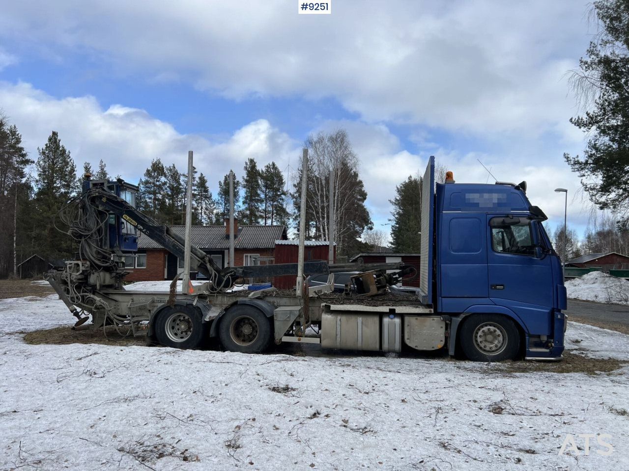 Volvo FH 16 6*4 Logging truck with crane - Лесовоз: фото 3 Volvo FH 16 6*4 Logging truck with crane - Лесовоз: фото 3