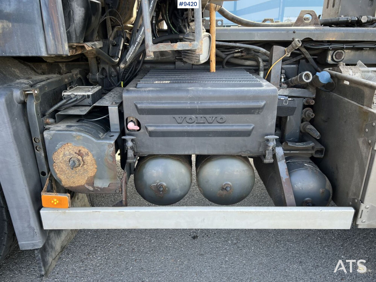 Крюковой мультилифт Volvo FH16 8*4 Tridem Hooklift: фото 12