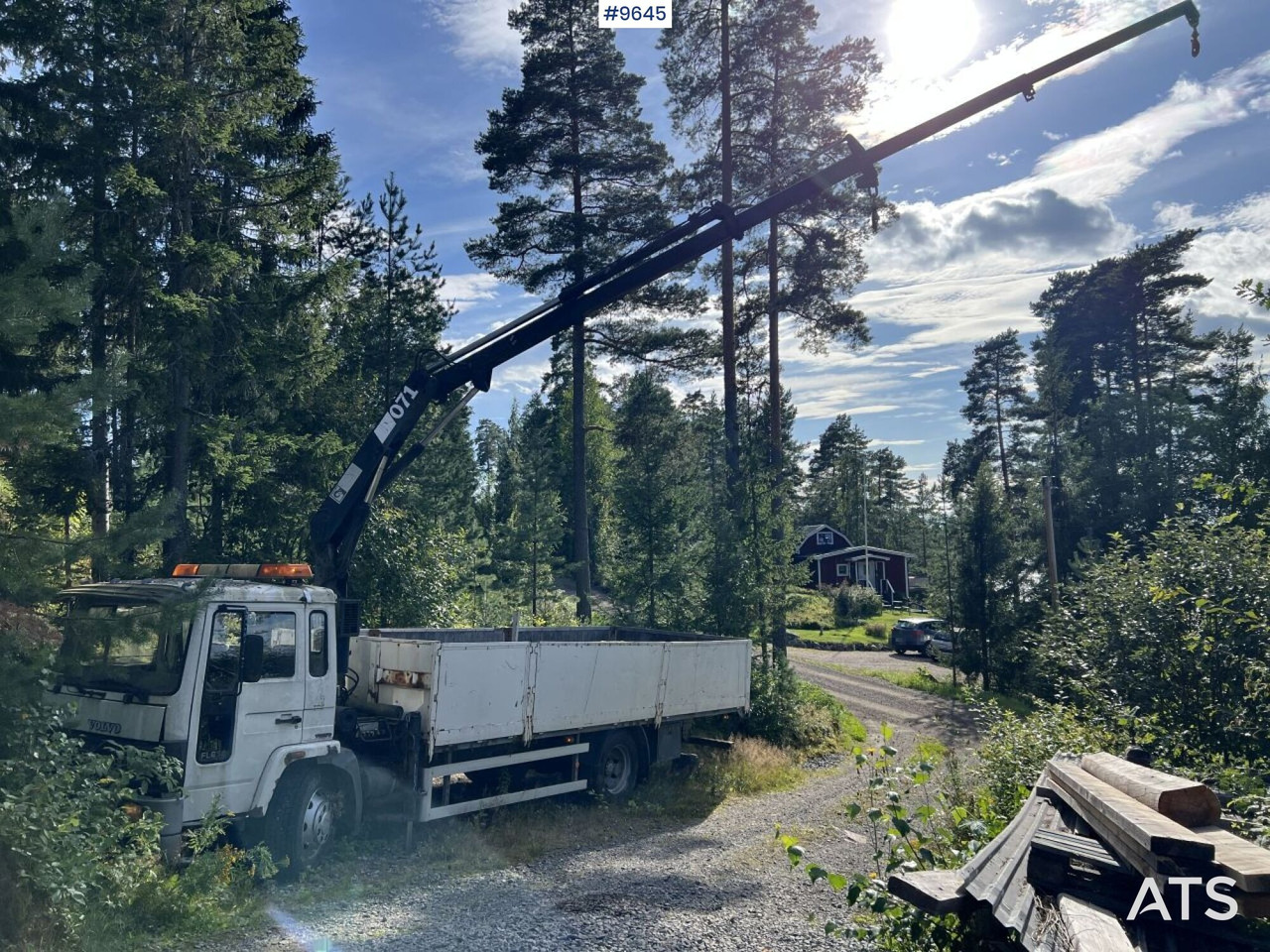 Volvo FL 614 4X2 Crane truck Repair object (VIDEO) - Грузовик бортовой/ Платформа, Автоманипулятор: фото 1 Volvo FL 614 4X2 Crane truck Repair object (VIDEO) - Грузовик бортовой/ Платформа, Автоманипулятор: фото 1