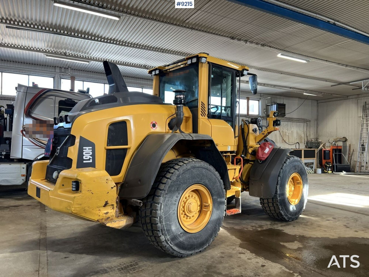 Volvo L 90 H Wheel loader (VIDEO) - Колёсный погрузчик: фото 4 Volvo L 90 H Wheel loader (VIDEO) - Колёсный погрузчик: фото 4