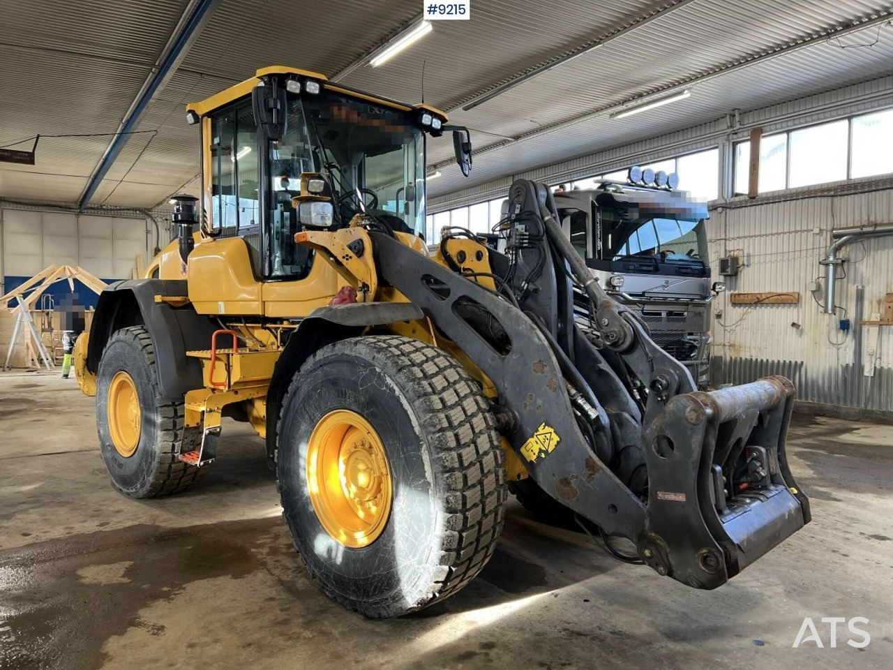 Volvo L 90 H Wheel loader (VIDEO) - Колёсный погрузчик: фото 2 Volvo L 90 H Wheel loader (VIDEO) - Колёсный погрузчик: фото 2