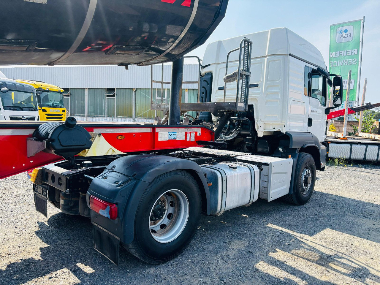 MAN TGS 18.470 *4x4HydroDrive/Pritader/Hydr./ACC - Тягач: фото 3 MAN TGS 18.470 *4x4HydroDrive/Pritader/Hydr./ACC - Тягач: фото 3