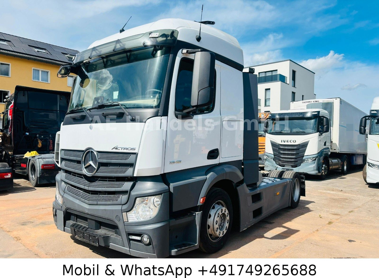 Mercedes-Benz Actros 1846 L LL 4x2 LowDeck*Retarder/ACC/2xTank - Тягач: фото 1 Mercedes-Benz Actros 1846 L LL 4x2 LowDeck*Retarder/ACC/2xTank - Тягач: фото 1
