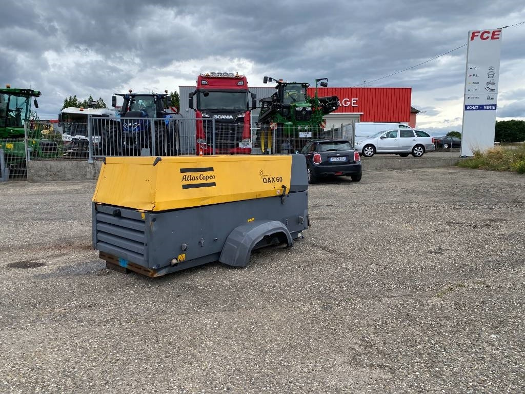 Atlas Copco QAX 60 - Carte Grise Françaises endommagé - Электрогенератор: фото 1 Atlas Copco QAX 60 - Carte Grise Françaises endommagé - Электрогенератор: фото 1