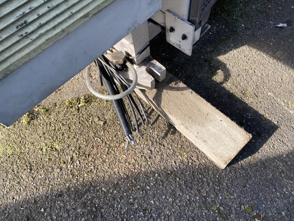 Листогибочный пресс BEYELER Presse/Plieuse PR6 2000KNx4100MM endommagé: фото 45