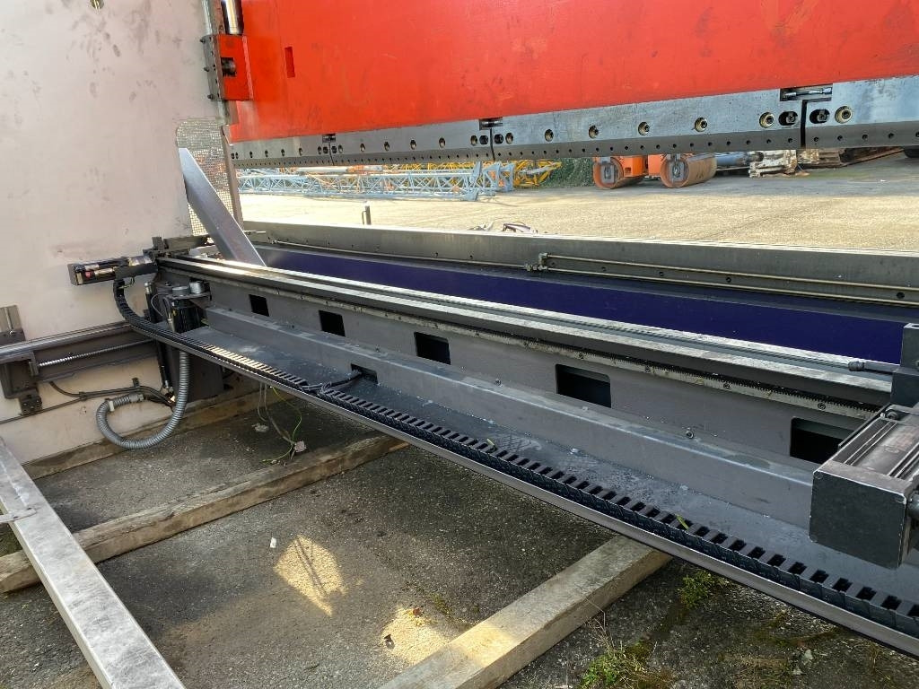 Листогибочный пресс BEYELER Presse/Plieuse PR6 2000KNx4100MM endommagé: фото 10
