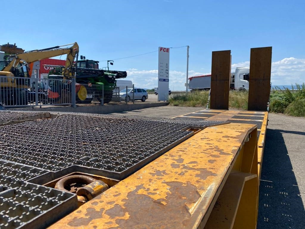 Низкорамный полуприцеп Faymonville MULTIMAX F-S43-1AAF-F-001 1er Main: фото 24 Низкорамный полуприцеп Faymonville MULTIMAX F-S43-1AAF-F-001 1er Main: фото 24