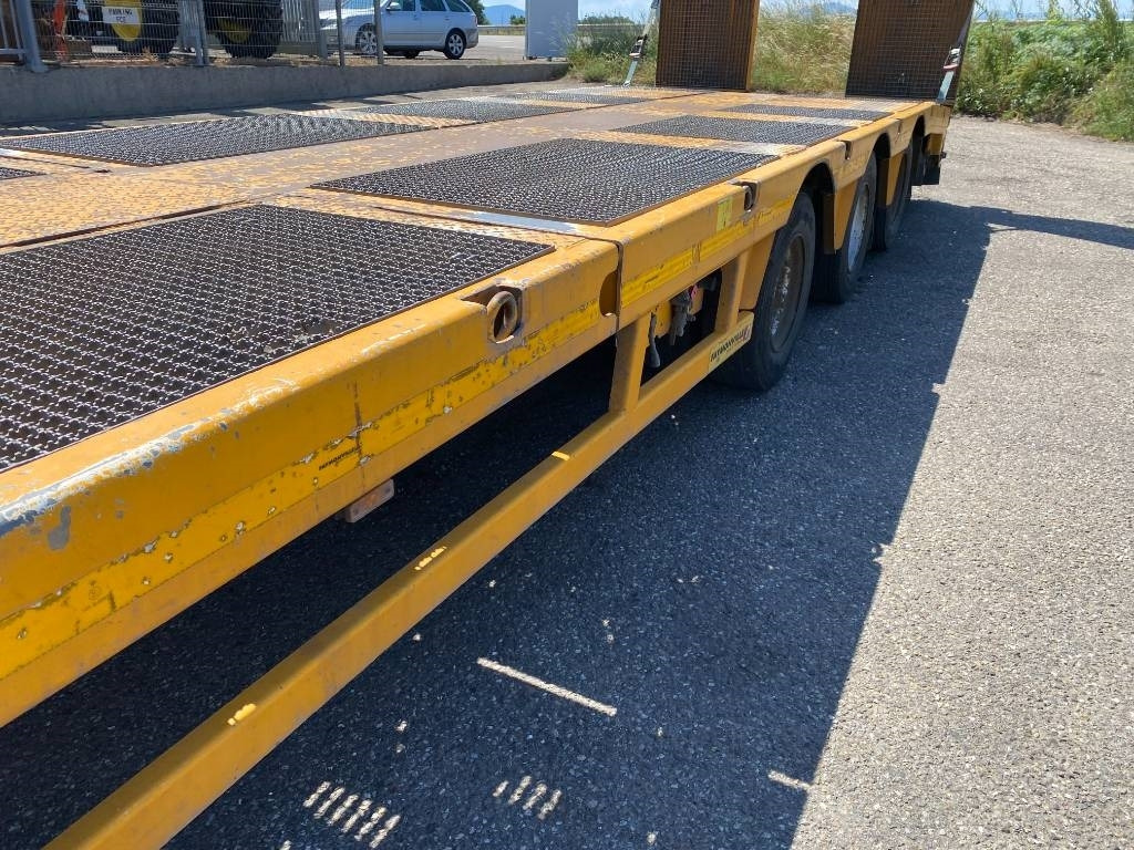 Низкорамный полуприцеп Faymonville MULTIMAX F-S43-1AAF-F-001 1er Main: фото 30 Низкорамный полуприцеп Faymonville MULTIMAX F-S43-1AAF-F-001 1er Main: фото 30