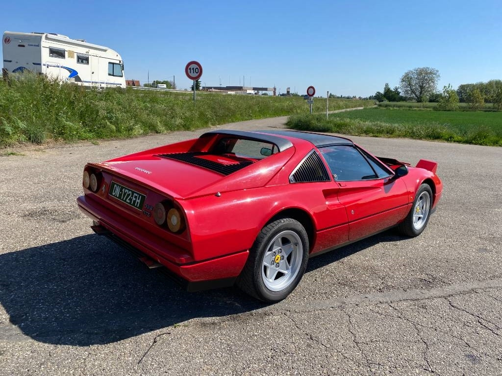 Ferrari 328 GTS / Origine Française endommagé - Легковой автомобиль: фото 5 Ferrari 328 GTS / Origine Française endommagé - Легковой автомобиль: фото 5