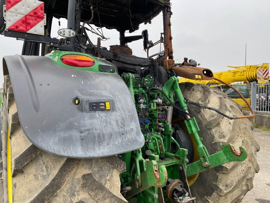 Трактор John Deere 6250 R / AutoPower endommagé: фото 35