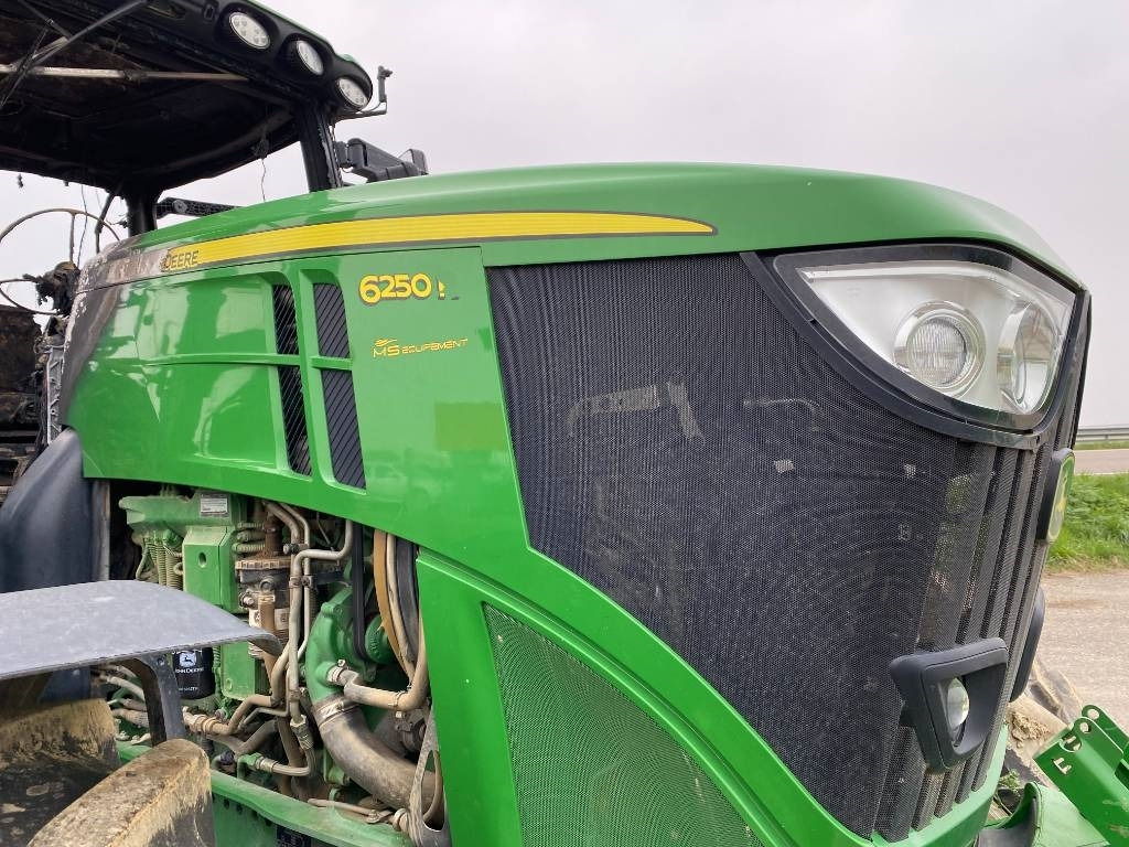 Трактор John Deere 6250 R / AutoPower endommagé: фото 22